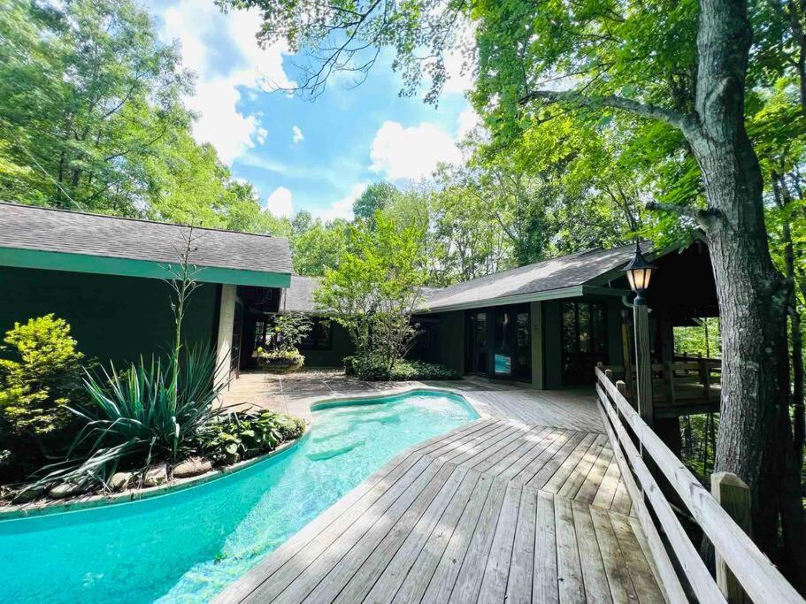 Bourbon Hollow Lodge With Hot Tub And Pool Plus Game Room Only 5 Min To Downtown 蓋特林堡 外观 照片