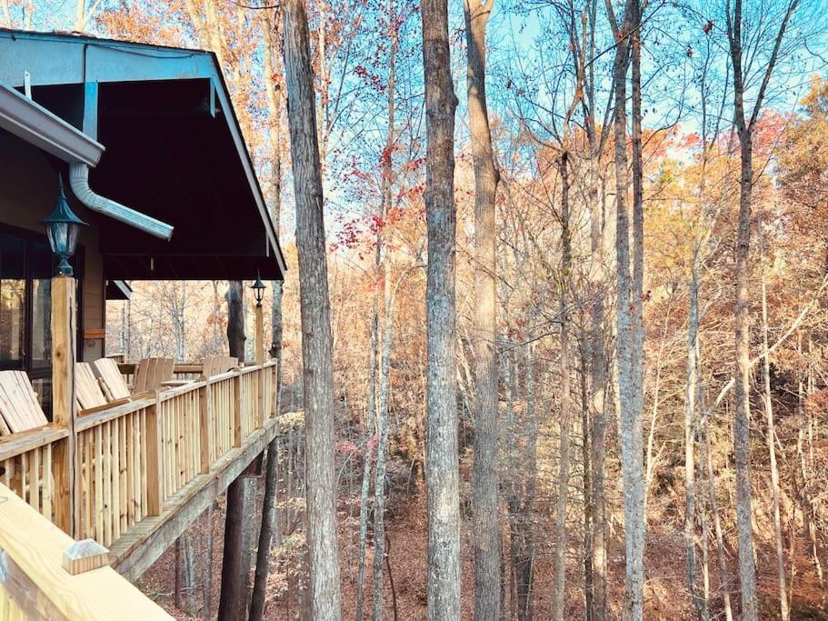 Bourbon Hollow Lodge With Hot Tub And Pool Plus Game Room Only 5 Min To Downtown 蓋特林堡 外观 照片